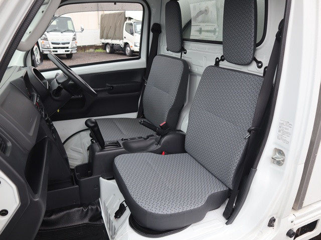 スズキ キャリィ 軽 冷蔵冷凍バン EBD-DA16T(109987) 33枚目