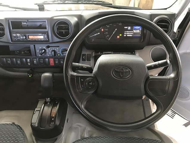 トヨタ ダイナ 小型 平ボディ 2RG-XZC605(111789) 25枚目