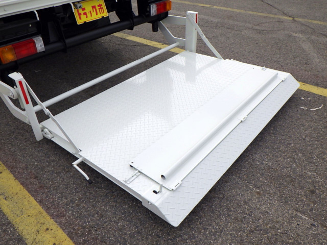 トヨタ トヨエース 小型 平ボディ TPG-XZC710(111516) 10枚目