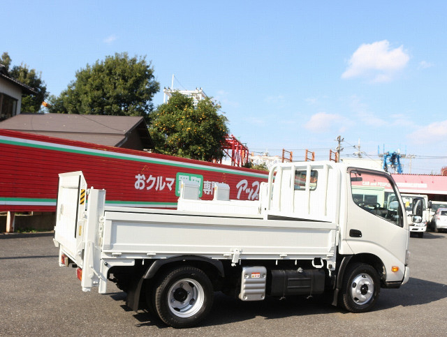 Hino dutro Small Flat body 2RG-XZU605M(95799) 5枚目