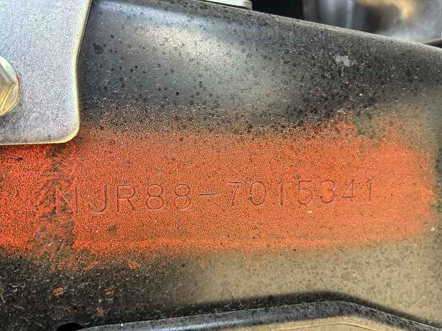 いすゞ エルフ 小型 平ボディ 2TG-NJR88AF(99819) 18枚目