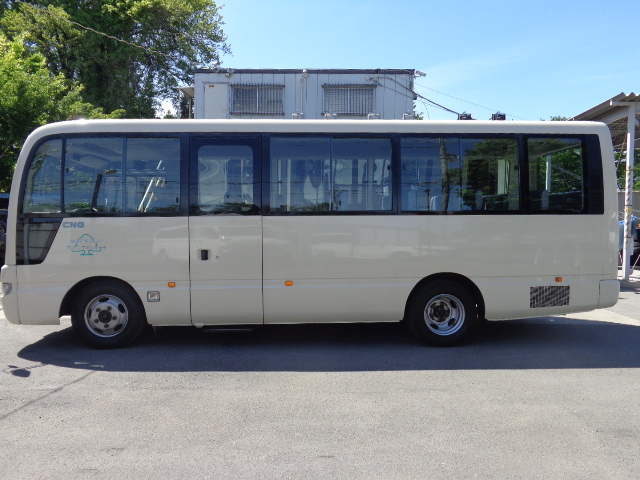 日産自動車 シビリアン 中型 バス UD-DH41(9731) 6枚目