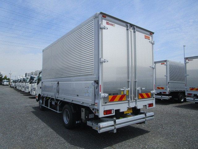 Hino dutro Small Wing body 2KG-XZU710M(102960) 3枚目