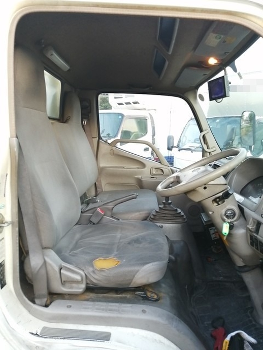 日野 デュトロ 小型 保冷バン BDG-XZU348M(4110) 46枚目