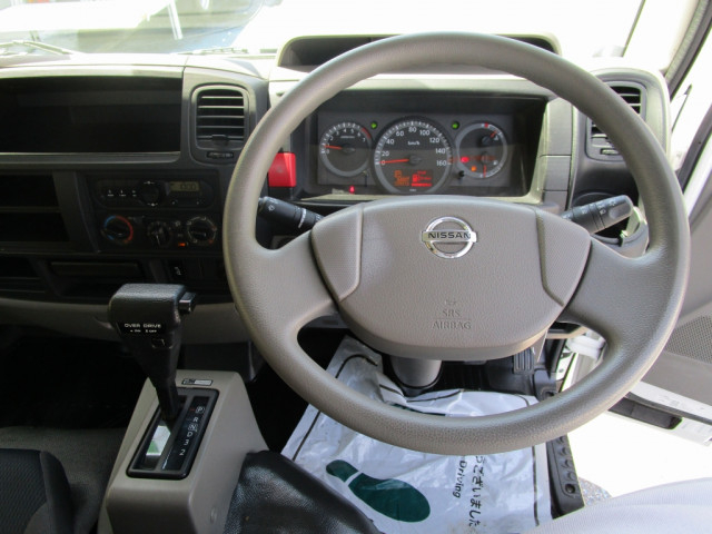 日産自動車 アトラス 小型 平ボディ CBF-SQ2F24(105368) 19枚目