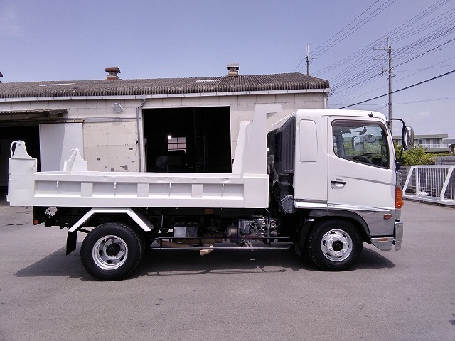 日野 レンジャー 中型 土砂ダンプ ADG-FD7JDWA(9652) 3枚目