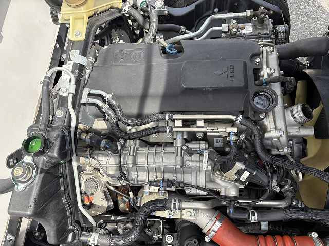 三菱ふそう キャンター 小型 冷蔵冷凍バン 2PG-FBAV0(105256) 38枚目