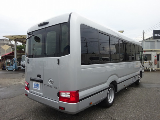 トヨタ コースター 小型 バス 2WG-GDB110(108659) 2枚目