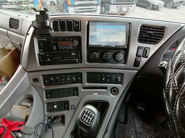 UDトラックス（日産） クオン 大型 ウィング ADG-CG4ZA(5393) 65枚目