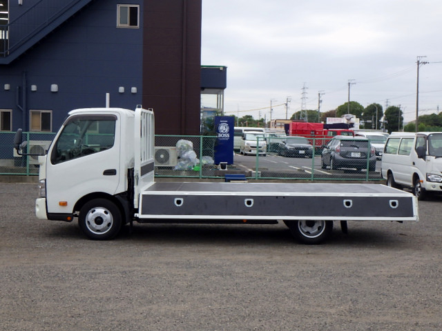 日野 デュトロ 小型 平ボディ 2RG-XZC710M(113785) 8枚目