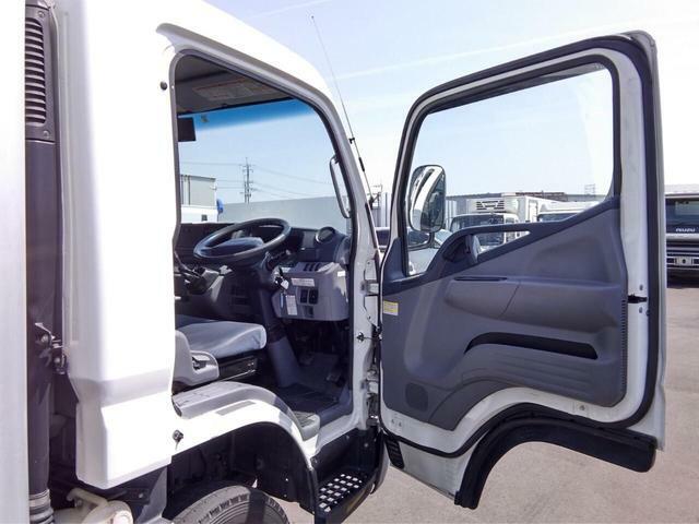 三菱ふそう キャンター 小型 バン TKG-FEB50(9671) 18枚目