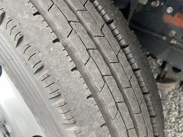 いすゞ エルフ 小型 平ボディ（クレーン付） TRG-NJR85A(109996) 48枚目