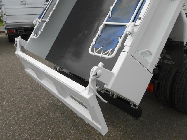 三菱ふそう キャンター 小型 土砂ダンプ TKG-FBA30(11707) 25枚目