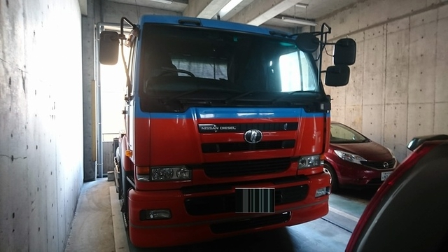 UDトラックス（日産） ビッグサム 大型 トラクタ KL-CK482BAT(2001) 10枚目