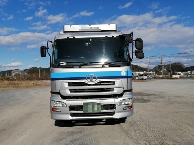 UDトラックス（日産） クオン 大型 平ボディ ADG-CD4ZL(4964) 5枚目