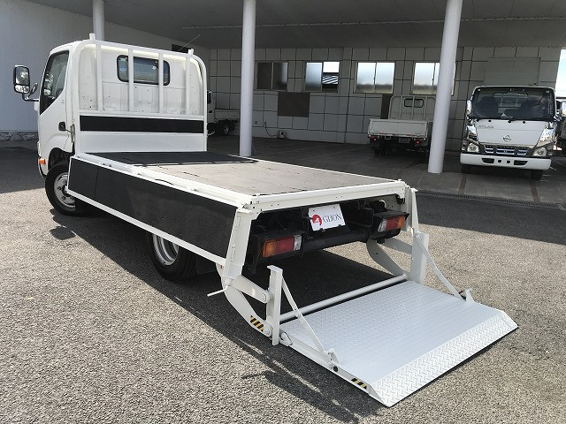 トヨタ トヨエース 小型 平ボディ TPG-XZC605(113667) 11枚目