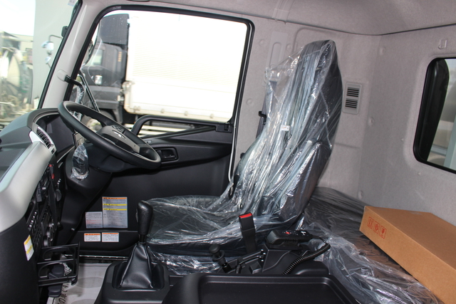 Mitsubishi Fuso fighter Middle Wing body 2KG-FK65F(104995) 25枚目
