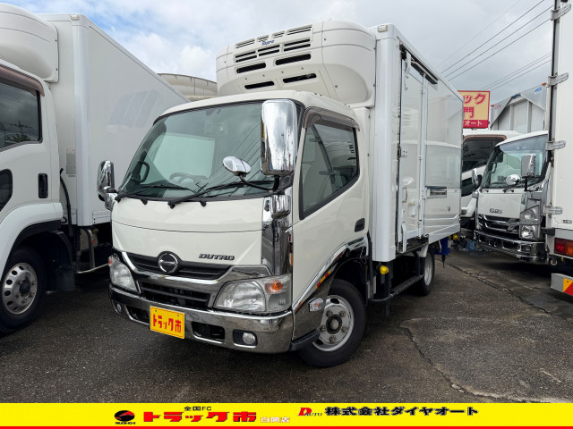 日野 デュトロ 小型 冷蔵冷凍バン TKG‐XZU605M(111819) 1枚目