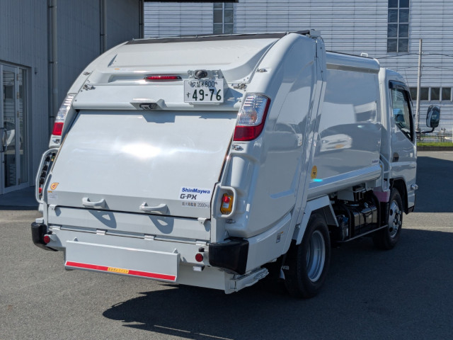 三菱ふそう キャンター 小型 塵芥車（プレス式） 2RG-FEAV0(107449) 4枚目
