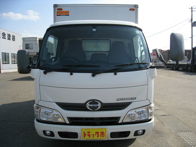 日野 デュトロ 小型 バン TKG-XZU605M(23709) 2枚目