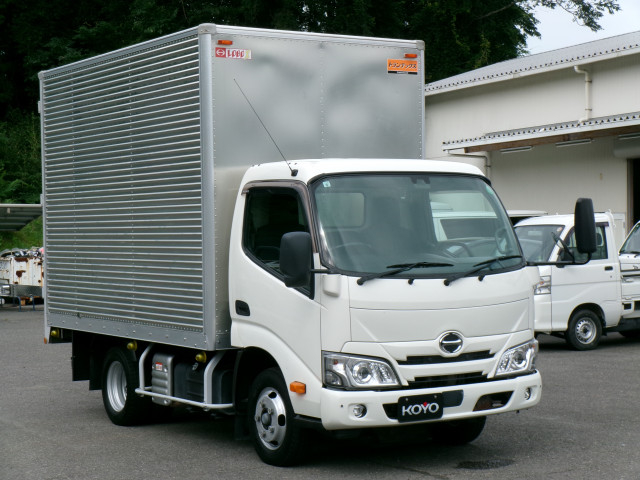日野 デュトロ 小型 バン 2RG-XZU605M(109379) 9枚目