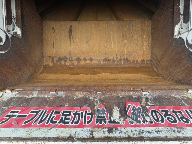 三菱ふそう ファイター 増トン 塵芥車（プレス式） QKG-FK72FZ(112467) 9枚目