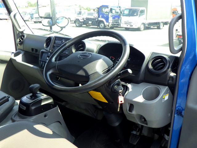 日野 デュトロ 小型 バン TSG-XKU650M(109993) 28枚目