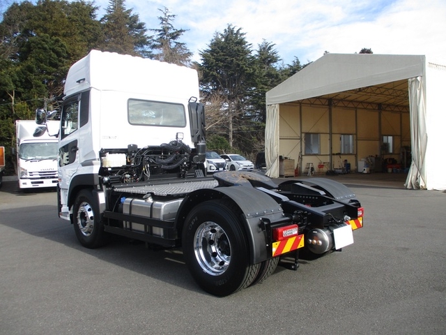 UDトラックス（日産） クオン 大型 トラクタ 2PG-GK5AAB(39259) 4枚目