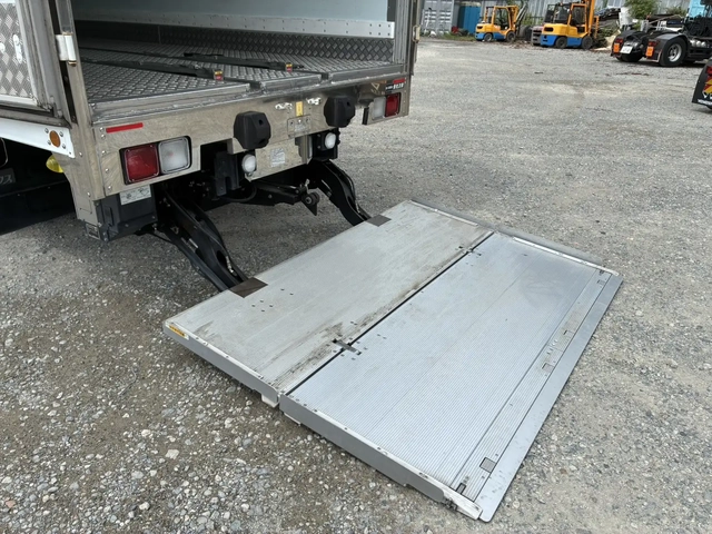 Mitsubishi Fuso fighter 6studs large Freezer box_body 2KG-FK65FY(108920) 15枚目
