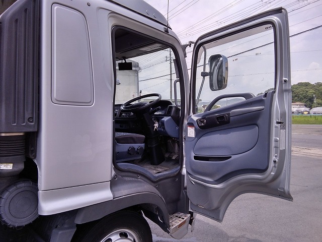 日野 レンジャー 増トン バン ADG-FE7JPWG(11910) 37枚目