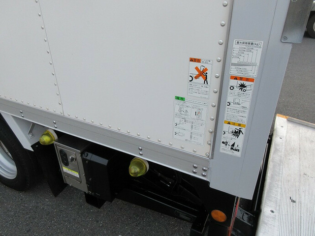 日野 デュトロ 小型 バン TKG-XZC655M(7687) 10枚目