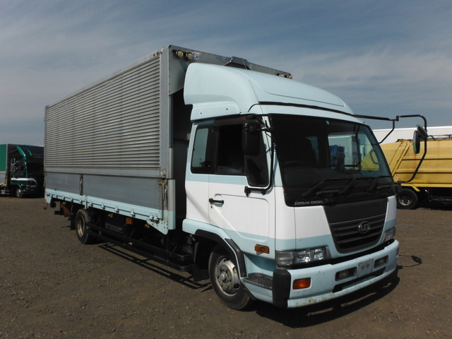 UDトラックス（日産） コンドル 中型 ウィング KK-MK252KH(2247) 2枚目