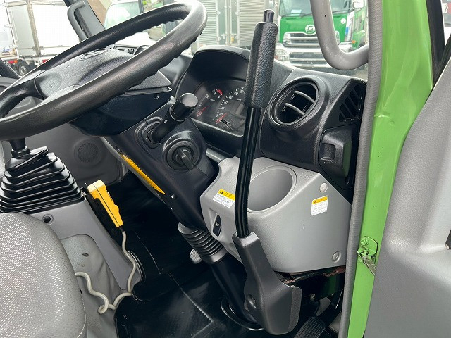 日野 デュトロ 小型 コンテナ専用車 TKG-XZU605M(111863) 27枚目