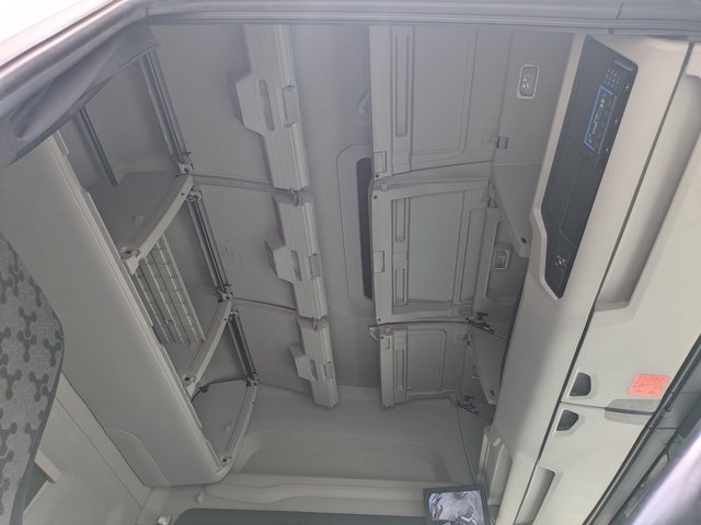 スカニア R 大型 トラクタ 2PG-A4X2ACGL(107941) 36枚目