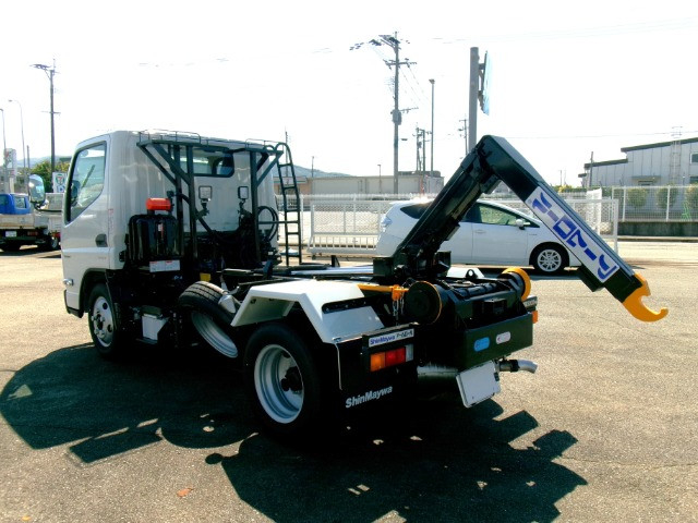 三菱ふそう キャンター 小型 コンテナ専用車 2RG-FBAV0(113198) 26枚目