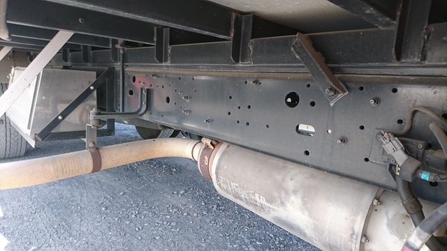 UDトラックス（日産） コンドル 中型 バン PB-MK37A(2250) 20枚目