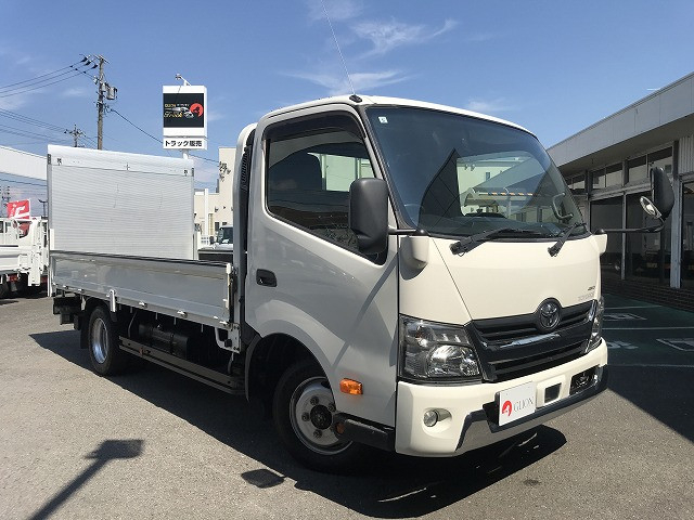 トヨタ トヨエース 小型 平ボディ TKG-XZU775(110272) 3枚目