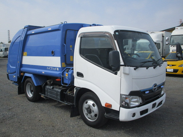 日野 デュトロ 小型 塵芥車（プレス式） TSG-XKU600X(84555) 2枚目