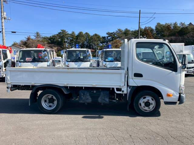 トヨタ トヨエース 小型 平ボディ TKG-XZC605(99992) 4枚目