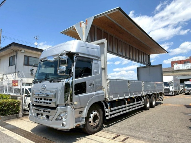 UDトラックス（日産） クオン 大型 ウィング 2PG-CD5CA(105955) 5枚目