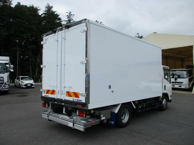 いすゞ エルフ 小型 冷蔵冷凍バン 2RG-NPR88AN(11841) 4枚目