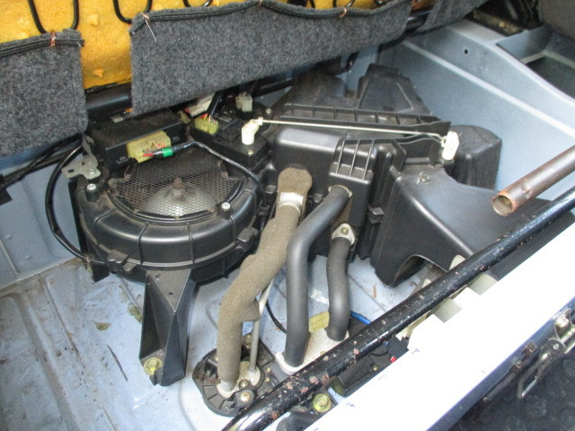 三菱ふそう キャンター 小型 Wキャブ PA-FE82DE(84976) 16枚目