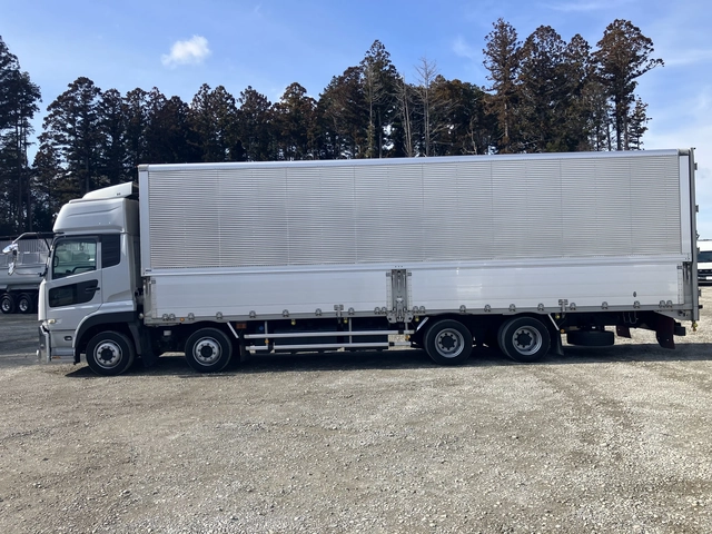 日産自動車 クオン 大型 ウィング 2PG-CG5CA(106657) 8枚目
