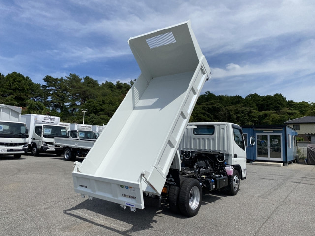 三菱ふそう キャンター 小型 土砂ダンプ 2RG-FBA60(107516) 7枚目