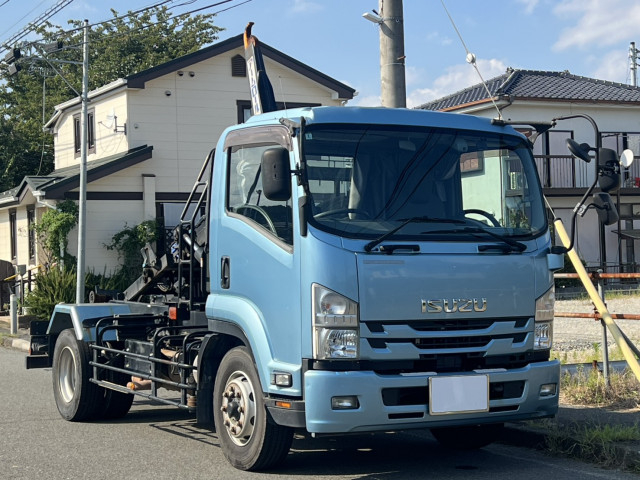 Isuzu forward 6studs large Arm roll trucks 2PG-FTR90U2(109577) 2枚目