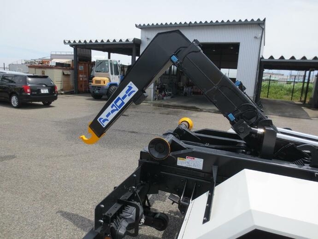 日野 レンジャー 中型 コンテナ専用車 2KG-FC2ABA(10186) 10枚目