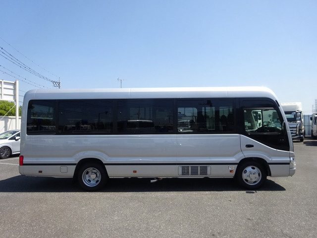 トヨタ コースター 小型 バス 2WG-GDB110(106401) 7枚目
