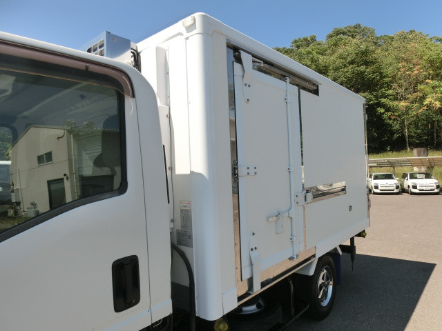 いすゞ エルフ 小型 冷蔵冷凍バン TPG-NLR85AN(89342) 20枚目