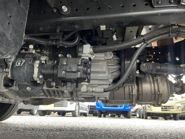 いすゞ エルフ 小型 平ボディ（クレーン付） TRG-NJR85A(109996) 43枚目