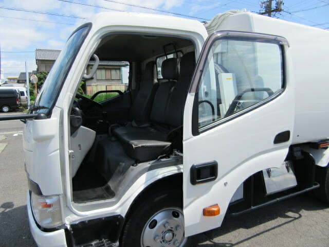 日野 デュトロ 小型 塵芥車（プレス式） TKG-XZU600X(10076) 35枚目